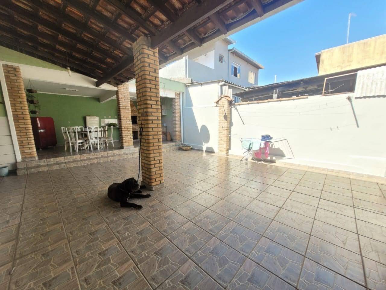 #202 - Casa para Venda em Campinas - SP