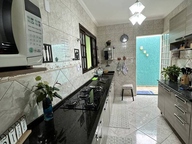 Casa para Venda em Campinas - 4