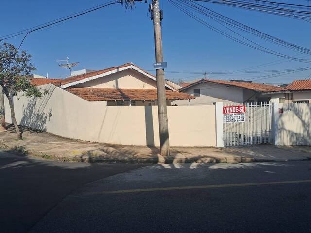 #372 - Casa para Venda em Campinas - SP